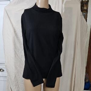 Black Long Sleeve Turtleneck Top